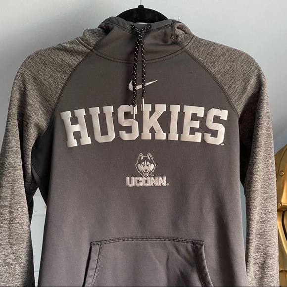 Nike University of Connecticut Therma-Fit Hoodie - Picture 6 of 16